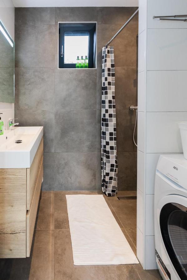 Wellness Bungalow With Sauna Ermelo Bagian luar foto