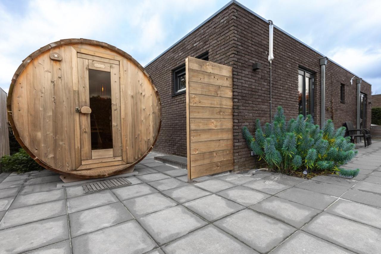 Wellness Bungalow With Sauna Ermelo Bagian luar foto